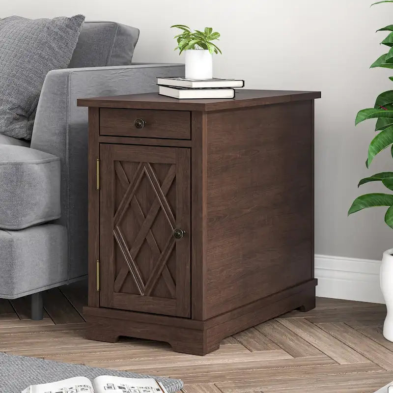 Table d'appoint en MDF marron avec ports de charge USB et rangement